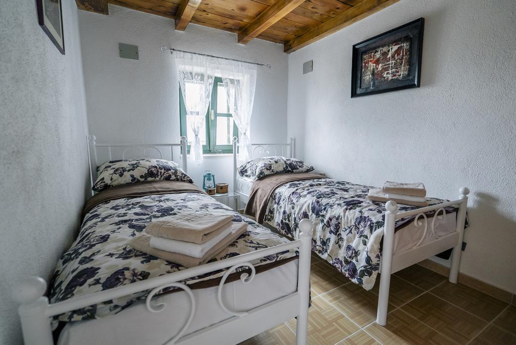 Apartman Studio Zdravko Eco Village Imotski Buitenkant foto