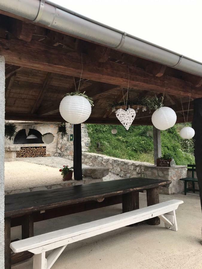 Apartman Studio Zdravko Eco Village Imotski Buitenkant foto